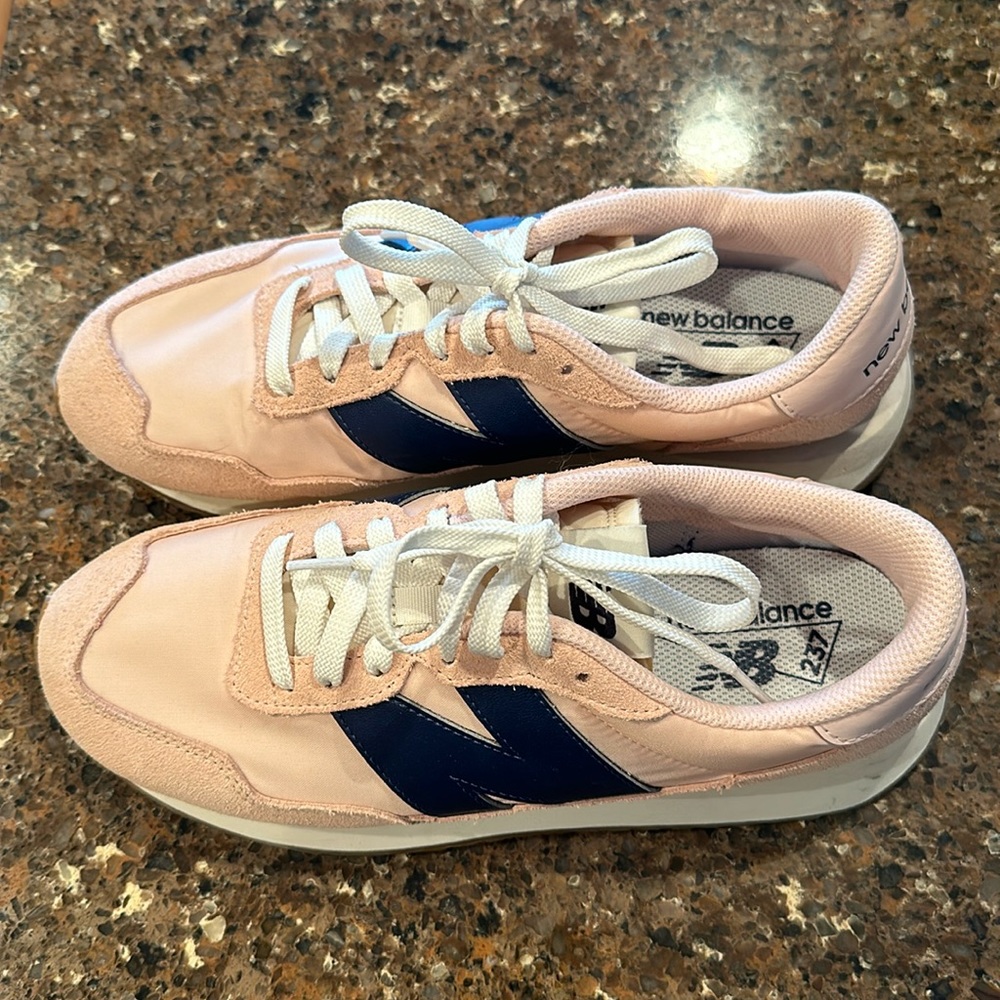 Womens New Balance 237 Athletic Shoe - Pink Haze / Moon Shadow.